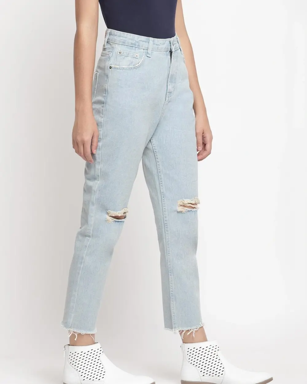 Blue Ripped Fit Cotton Denim Jeans For Women - Image 3