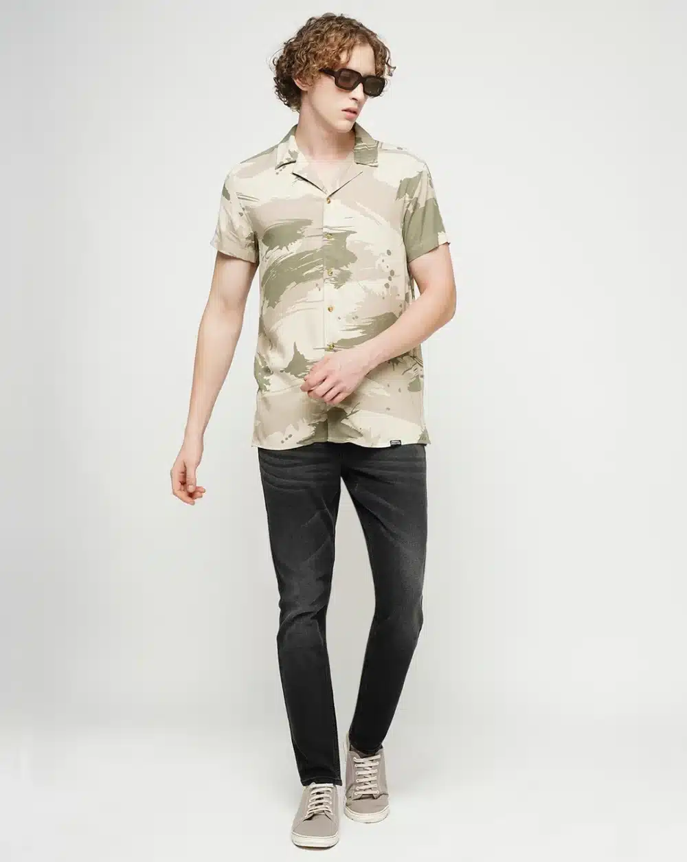 Green & Beige Printed Shirt - Image 5