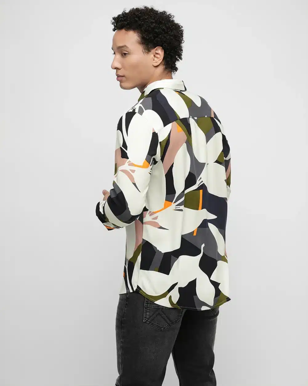 Green Printed Full Sleeves Shirt - Image 4