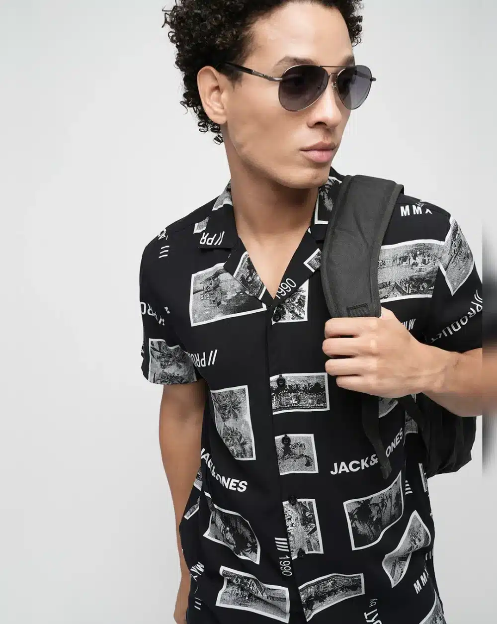 Black Printed Short Sleeves Shirt For Men - Image 2