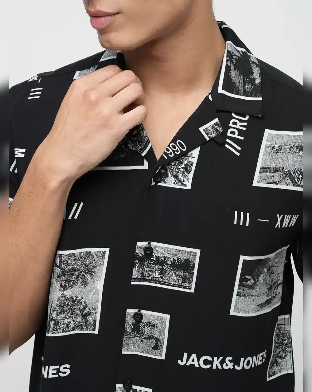 Black Printed Short Sleeves Shirt For Men - Image 6