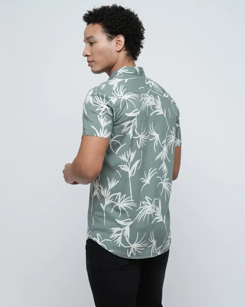 Green Printed Short Sleeves Shirt - Image 4