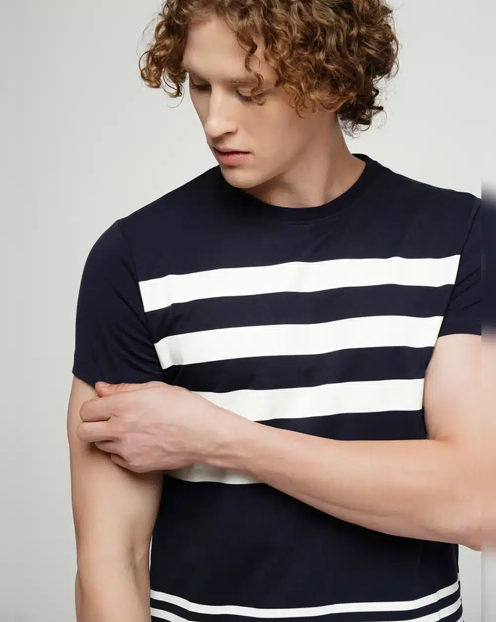 Blue Printed Crew Neck T-Shirt For Men's - Image 5