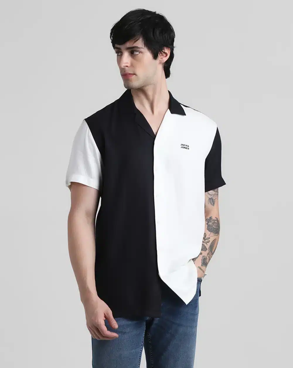 White Colourblocked Short Sleeves Shirt - Image 2