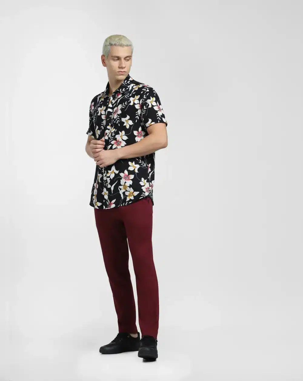 Black Floral Print Short Sleeves Shirt For Men - Image 6