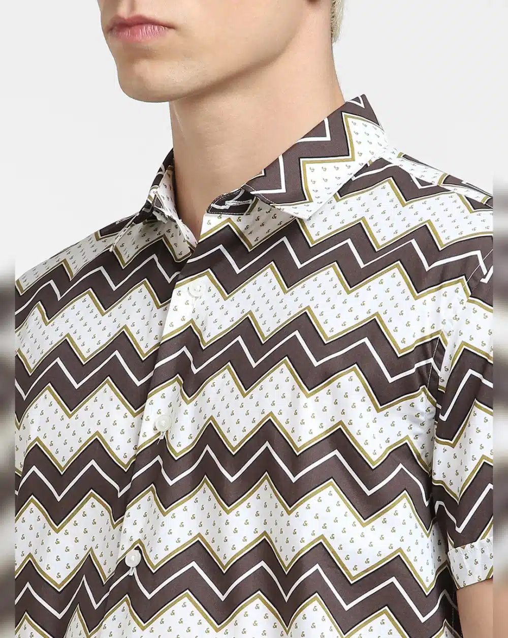 Abstract Print Short Sleeves Shirt - Image 6