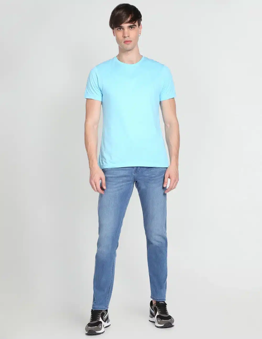 Mid Rise Slim Tapered Fit Jeans - Image 3