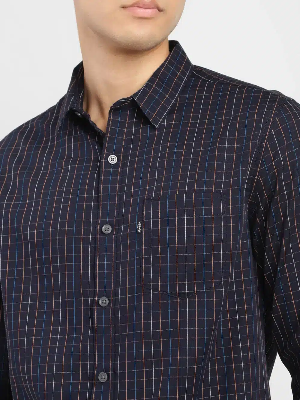 Men's Checkered Spread Collar Shirt - Image 5