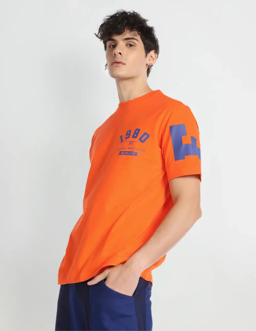 Rear Print Oversized T-Shirt For Men's - Image 3