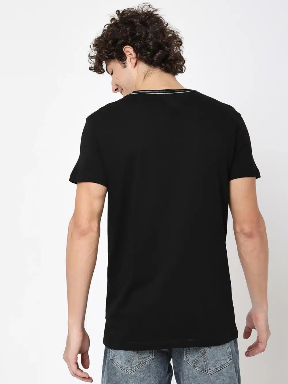 Men's Slip On Relaxed Fit T-Shirt - Image 3