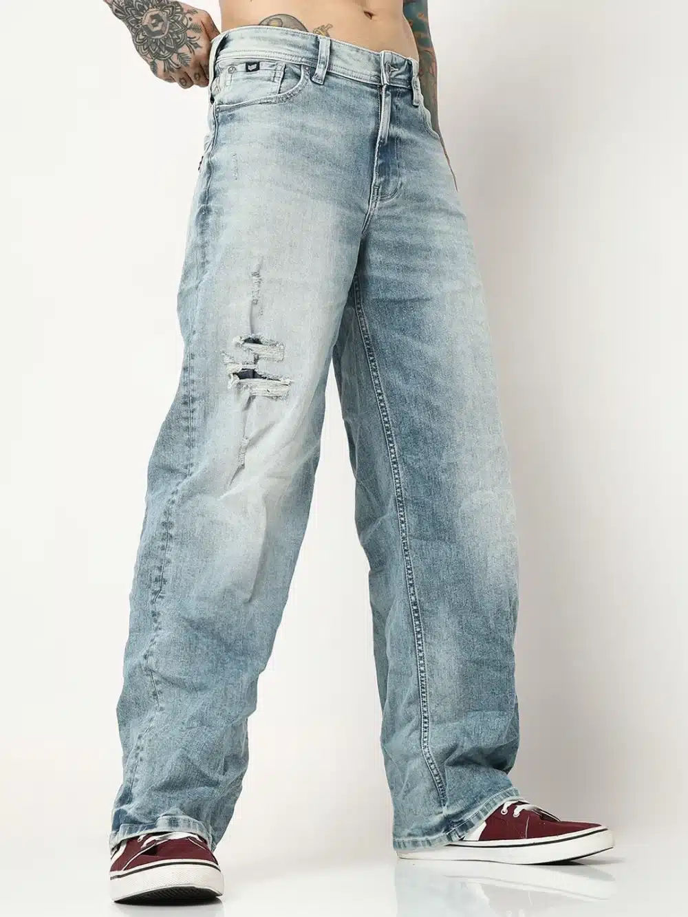 Men Flared Fit Mid Rise Jeans - Image 3