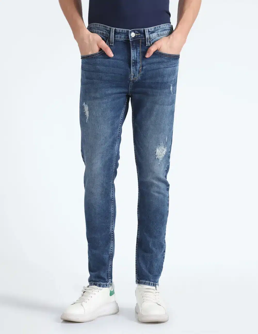 Men's Slim Tapered Distressed Jeans