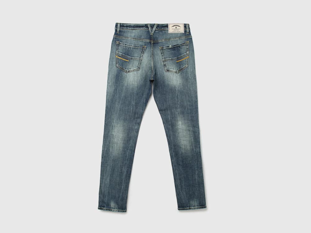 Men Solid Slim Tapered Fit Jeans - Image 3