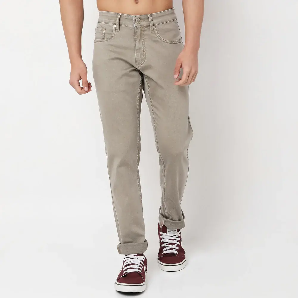 Straight Fit Solid Mid Rise Jean For Men