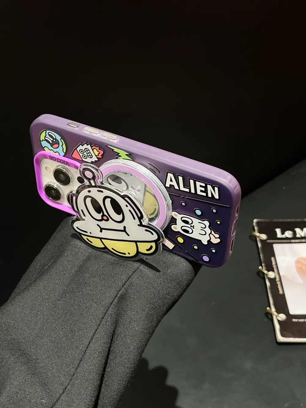 Cute Alien Designer Silicon Case For iPhone - Image 5