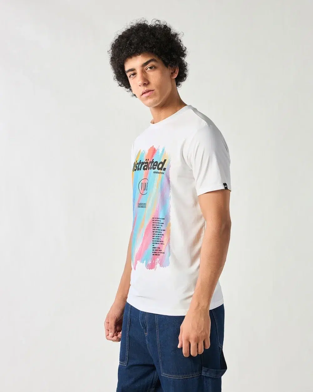 Men’s White Distracted Design Graphic T-shirt - Image 2